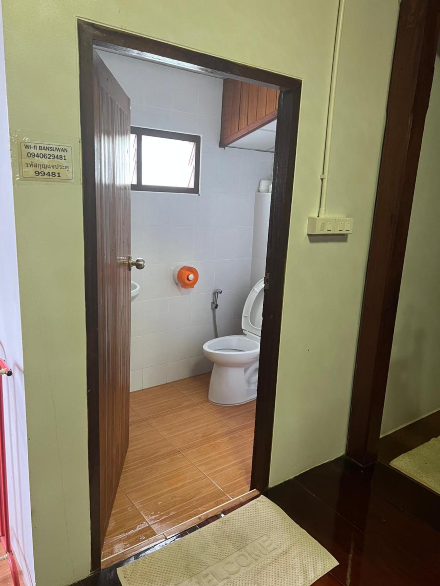 אמפווה Bansuwan Homestay מראה חיצוני תמונה
