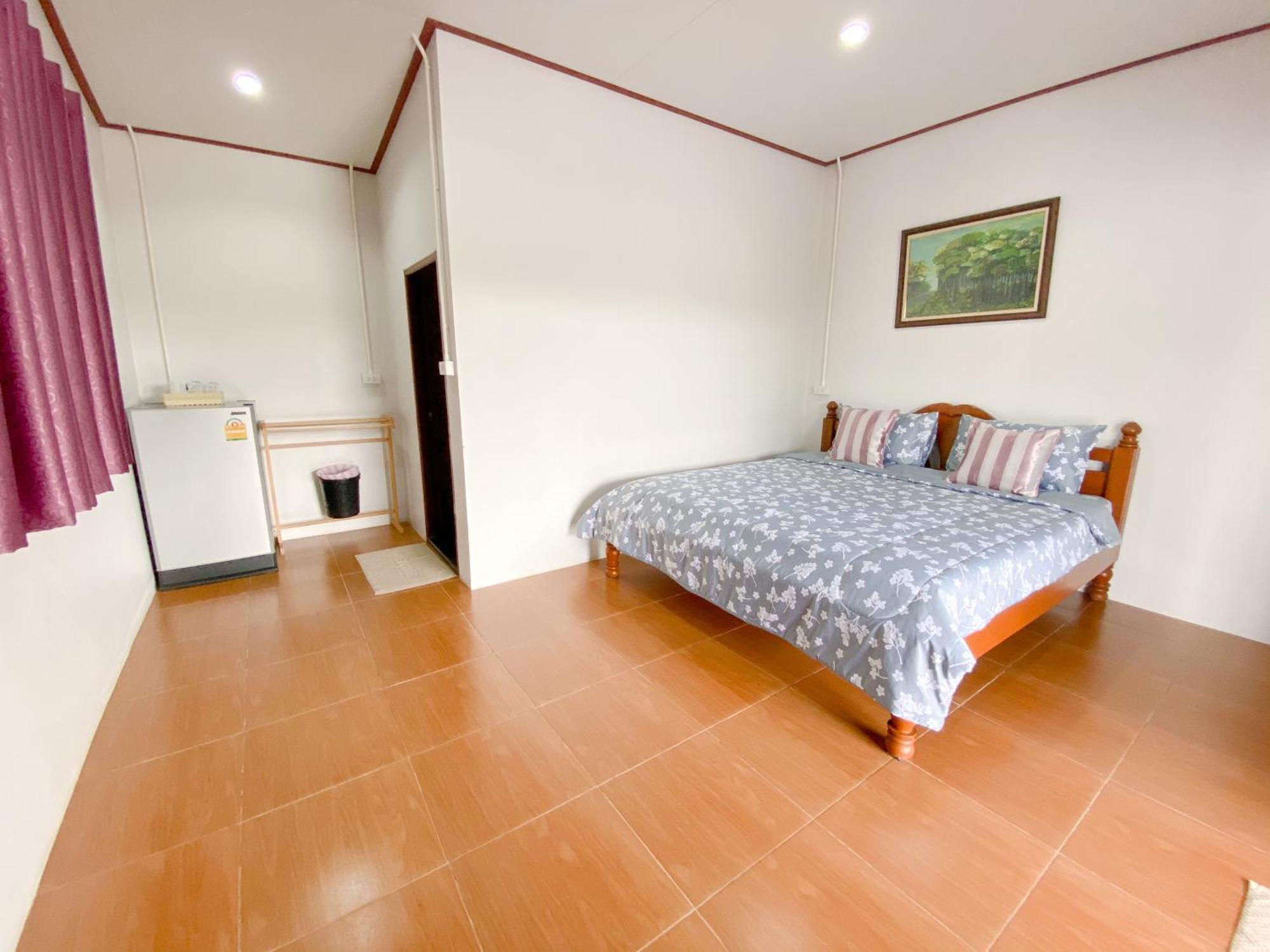 אמפווה Bansuwan Homestay מראה חיצוני תמונה