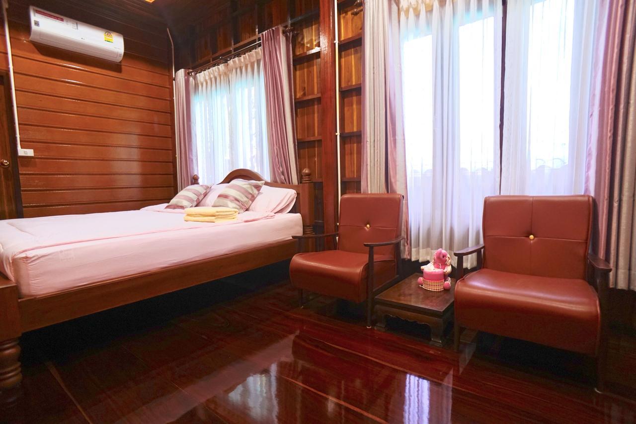 אמפווה Bansuwan Homestay מראה חיצוני תמונה